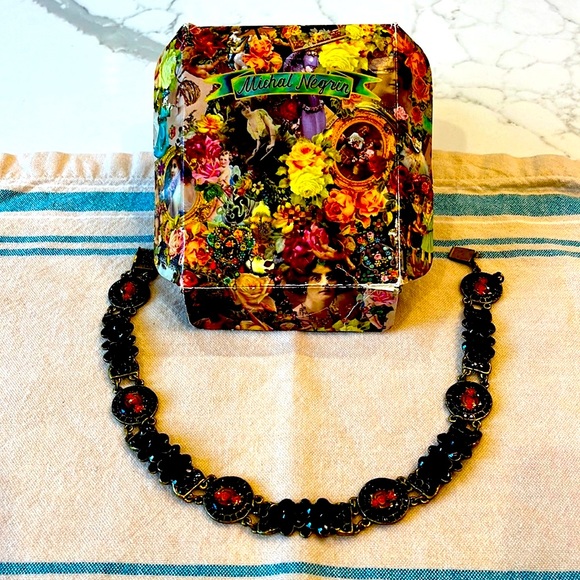 Michal Negrin choker necklace - Picture 2 of 6